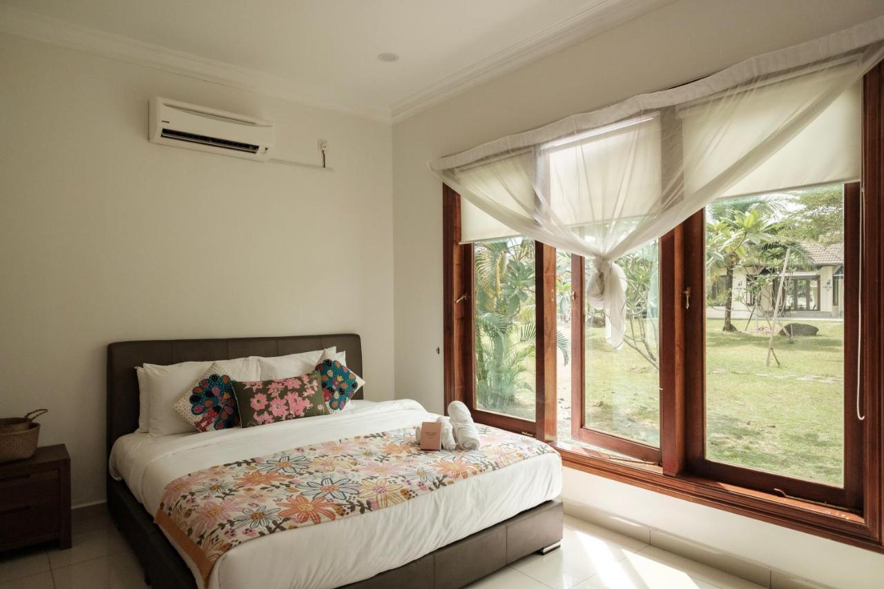 Sembilan Langkawi Villa Padang Mat Sirat Exterior photo
